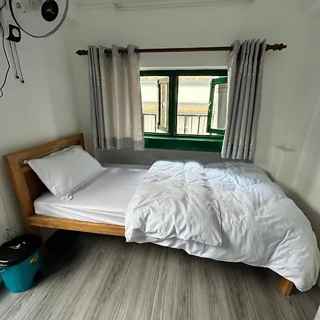 Sunflower Girls Only Room 5Th Floor In Thamel